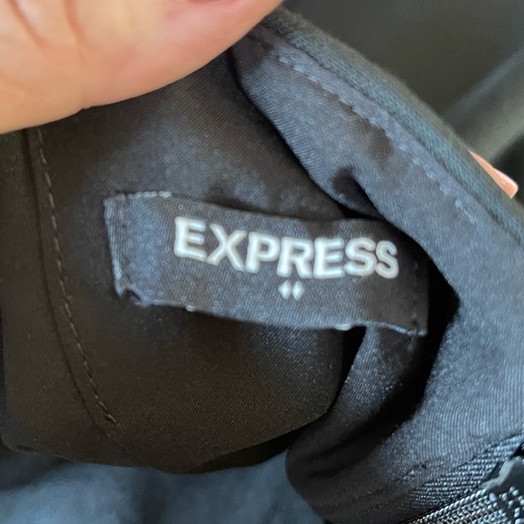 Express High Waisted Skirt. Size 12. - Picture 5 of 5